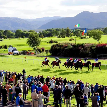 Madams Hill House By Trident Homes * Кілларні